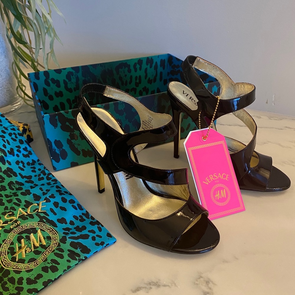 HP 💝 Versace for H&M black patent leather heels